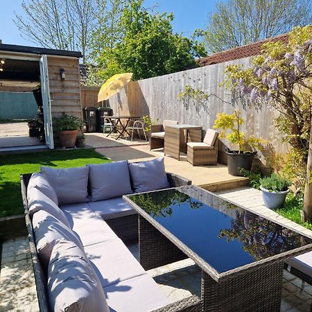 The Hideaway - Luxury Townhouse Villa Wareham Exteriör bild